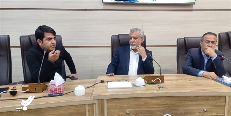 تأکید رئیس دانشگاه علوم پزشکی یاسوج بر تغییر رویکرد روابط عمومی از توجیه گری به تحلیل گرایی