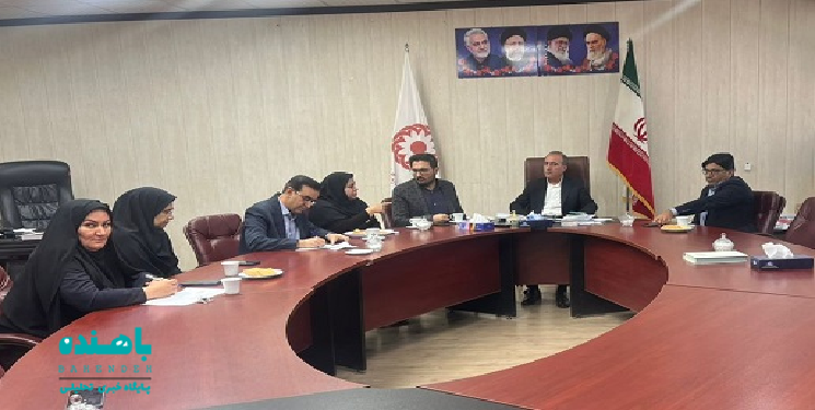 نشست هم‌اندیشی برای توانمندسازی زنان سرپرست خانوار 18–35 سال