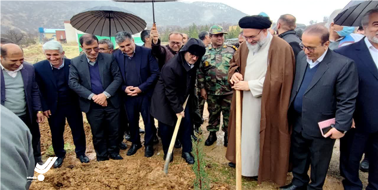 آغاز برنامه های هفته منابع طبیعی با پویش درختکاری جان ایران در کهگیلویه و بویراحمد 