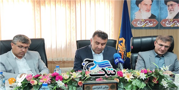 بازدید مسئولین از سد تنگ سرخ، بررسی مشکلات و امید تسریع در عملیات اجرایی